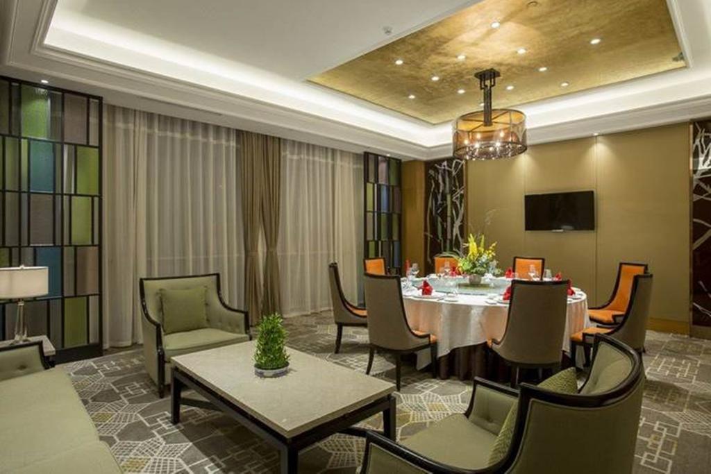 Ramada Suzhou Hotel Суджоу Екстериор снимка